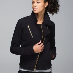 LULULEMON lab Shadow Jacket